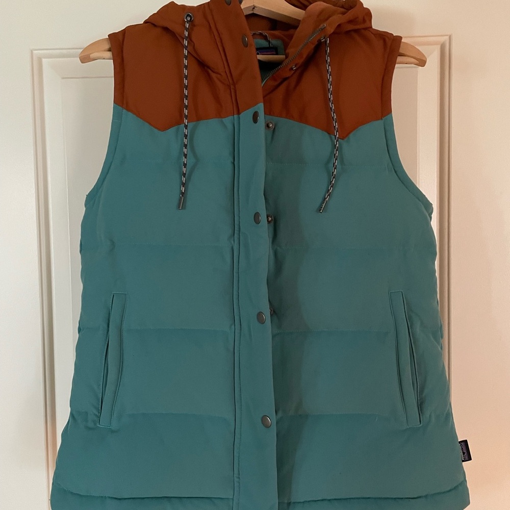 Patagonia Teal and Brown Hooded Puffer Vest
